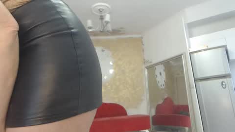 Snapshot of luckyanabella chatting on March 2, 2025, 8:38 am Ana online show from March 2, 2025, 8:38 am