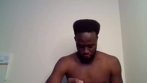 Snapshot of luckycharly chatting on September 21, 2025, 1:02 pm MASTER DOM online show from September 21, 2025, 1:02 pm