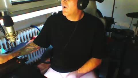        call me  Stefan online show from July 19, 2026, 5:22 am