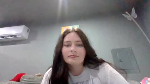 Snapshot of luckygirl96 chatting on September 21, 2025, 4:41 pm luckygirl96 online show from September 21, 2025, 4:41 pm