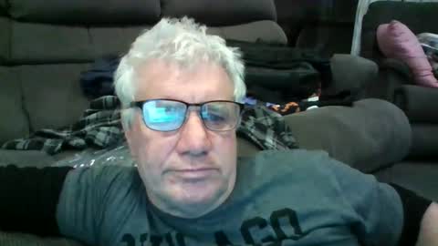 Snapshot of luckylicky66 chatting on April 14, 2026, 9:04 am luckylicky66 online show from April 14, 2026, 9:04 am
