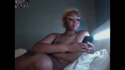 luckytonightx online show from February 7, 2026, 5:55 am