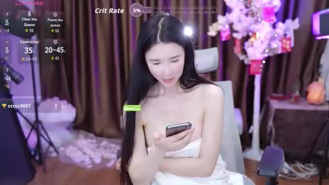 Lucy online show from October 18, 2025, 12:39 pm