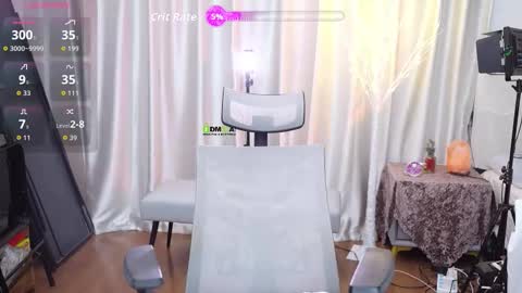 Lucy online show from November 20, 2025, 1:39 am