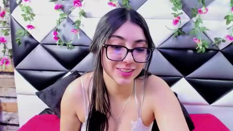 Snapshot of lucy_anal_ chatting on December 2, 2025, 10:05 pm lucy_anal_ online show from December 2, 2025, 10:05 pm