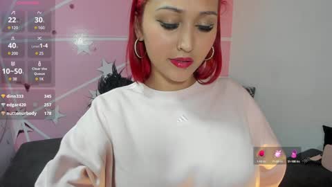 lucy_beatifull online show from January 6, 2025, 5:06 pm