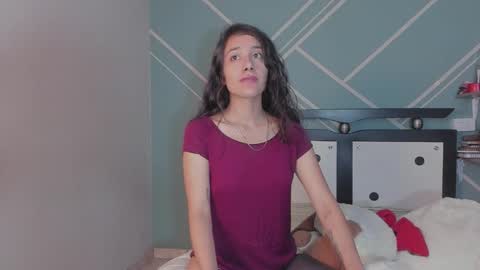 Lucy Herrera online show from March 18, 2026, 9:51 pm