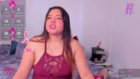 lucy blush99 online show from June 3, 2026, 2:44 pm