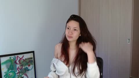 Snapshot of lucy_collins_g chatting on October 20, 2025, 8:20 pm Lucy online show from October 20, 2025, 8:20 pm