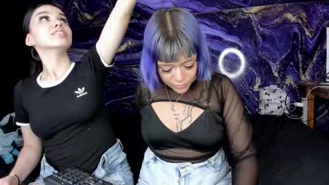 lucy_doll69 online show from March 1, 2026, 8:22 pm