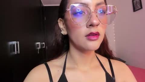 Snapshot of lucy_doll85 chatting on June 9, 2026, 9:48 pm Lucy online show from June 9, 2026, 9:48 pm