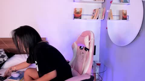 Snapshot of lucy_ferreiraa chatting on January 10, 2025, 4:22 am Your Lucy online show from January 10, 2025, 4:22 am