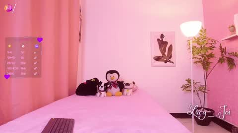 Snapshot of lucy_joi chatting on May 8, 2026, 3:12 am Luciana online show from May 8, 2026, 3:12 am