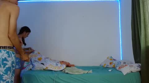 lucy_y_jacob online show from September 17, 2025, 4:52 pm