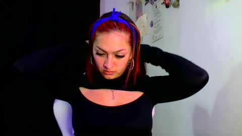 LUCIA  online show from February 5, 2025, 1:26 am