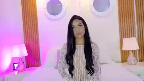 Snapshot of lucyowenss chatting on October 18, 2025, 3:57 pm LucyOwenss online show from October 18, 2025, 3:57 pm