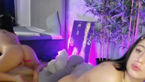 lucyrayy online show from February 12, 2026, 9:54 pm