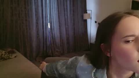 Lucy Rose online show from February 22, 2026, 1:42 pm