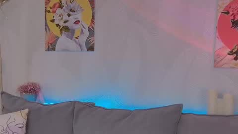 Lucy online show from December 2, 2024, 10:12 pm