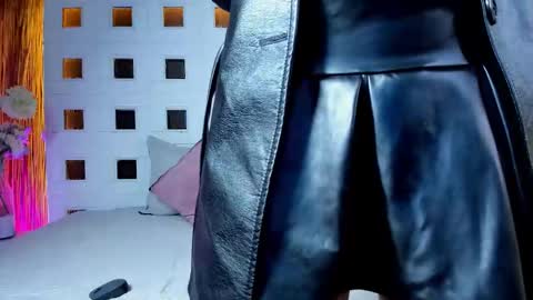 Snapshot of lucyy_liiu chatting on February 7, 2026, 8:34 pm Lucy Liiu online show from February 7, 2026, 8:34 pm