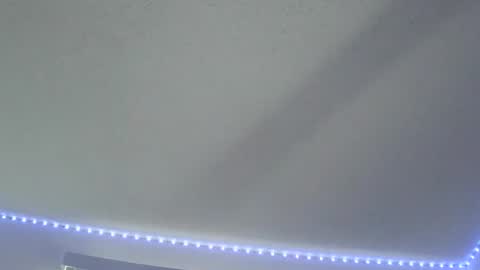 Riskdtb online show from October 6, 2025, 6:38 pm