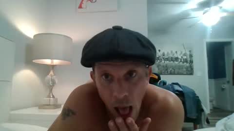 luiggii0904 online show from December 14, 2024, 6:13 am