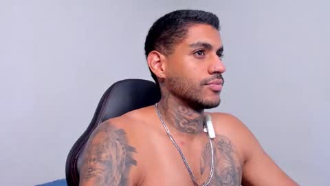 Luigi Vitale online show from October 20, 2025, 7:20 am