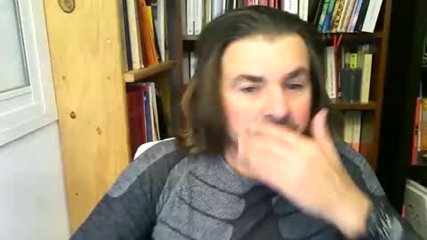 Snapshot of luigijohn chatting on November 24, 2025, 6:40 pm LUIGIJOHN online show from November 24, 2025, 6:40 pm