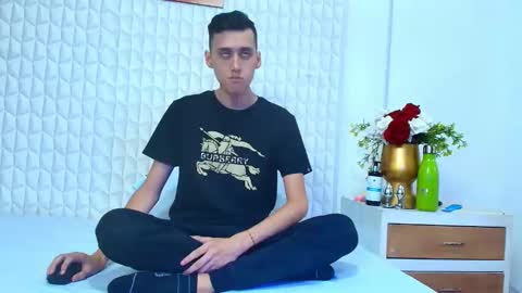 luigimarchetti online show from October 20, 2025, 8:53 pm