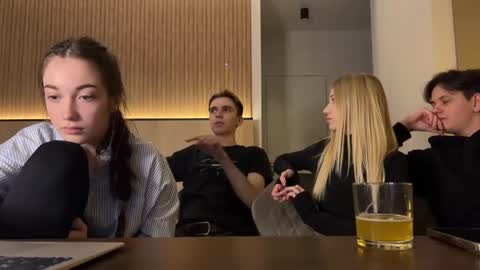 Snapshot of luis7777hui chatting on January 12, 2025, 8:47 pm Luis and Alina online show from January 12, 2025, 8:47 pm