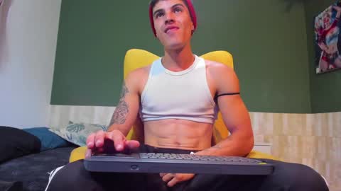 Luis AS online show from February 6, 2025, 1:27 am