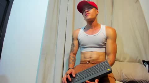 Luis AS online show from February 15, 2025, 2:47 am