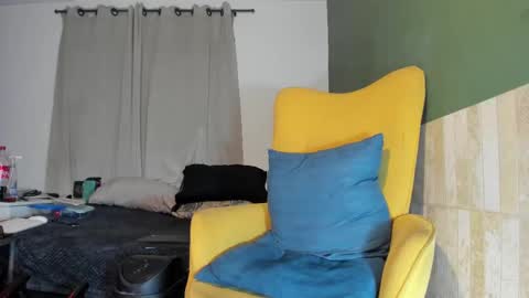 Luis AS online show from February 21, 2025, 2:38 pm