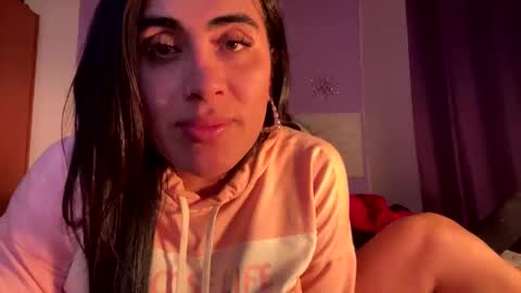 Luisa Monsters online show from December 31, 2024, 2:51 am