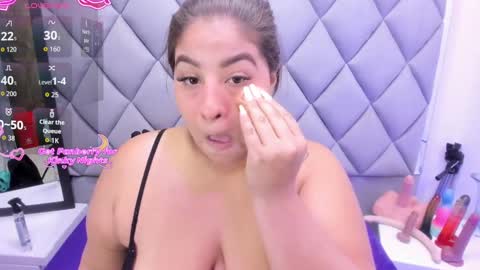 luisanaboobs online show from November 21, 2025, 3:16 am