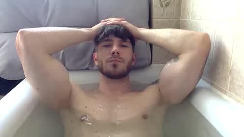 Snapshot of luisbadx chatting on March 1, 2026, 11:45 am Luis Badx online show from March 1, 2026, 11:45 am