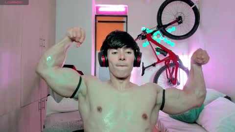 Snapshot of luisfernikesportboy chatting on September 30, 2025, 9:09 pm Luis Fer PVT IS OPEN online show from September 30, 2025, 9:09 pm