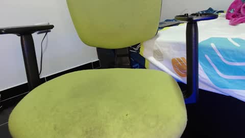 Snapshot of luisitahott chatting on February 3, 2026, 6:22 am Luisita online show from February 3, 2026, 6:22 am