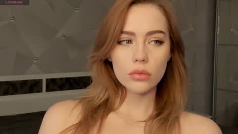 Lizzy online show from October 14, 2025, 10:38 am