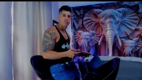 Lukas Green online show from October 12, 2025, 6:29 pm