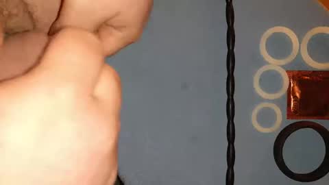 Snapshot of lukasaq chatting on September 12, 2025, 12:16 pm lukasaq online show from September 12, 2025, 12:16 pm