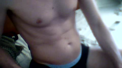 Snapshot of luke983 chatting on July 29, 2026, 2:04 pm luke983 online show from July 29, 2026, 2:04 pm
