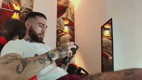 LUKE online show from October 20, 2025, 1:22 pm