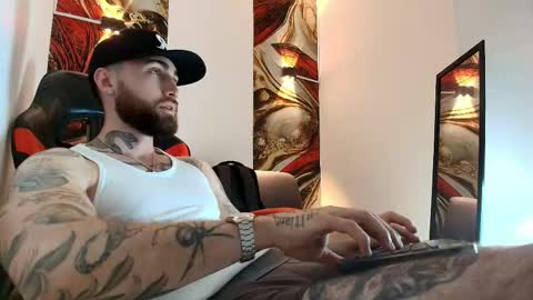 Snapshot of luke_davis01 chatting on April 25, 2026, 1:41 pm LUKE online show from April 25, 2026, 1:41 pm