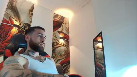 Snapshot of luke_davis01 chatting on June 3, 2026, 2:33 pm LUKE online show from June 3, 2026, 2:33 pm