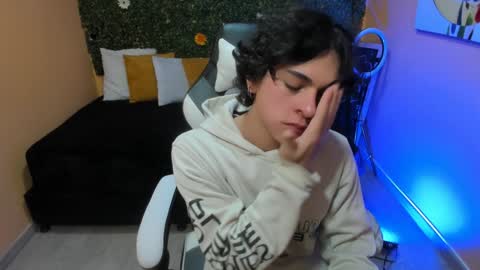 Luke online show from December 20, 2024, 8:23 pm