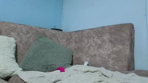 Snapshot of luke_mike chatting on April 15, 2026, 4:30 am Lucas online show from April 15, 2026, 4:30 am