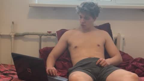 lukedesirable online show from February 15, 2025, 11:28 am