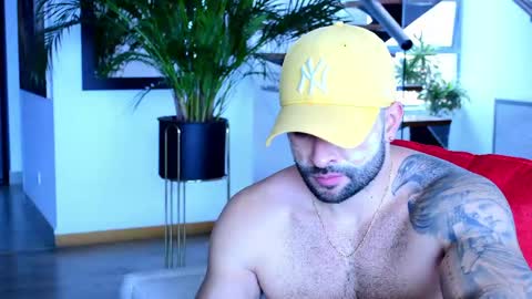 Lukhas f4f online show from April 22, 2026, 5:47 pm