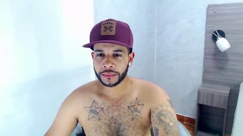 ------LUKE   ... online show from November 8, 2025, 7:12 pm